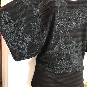 🍎ROXY henna kimono sleeve top - black - size M🍎